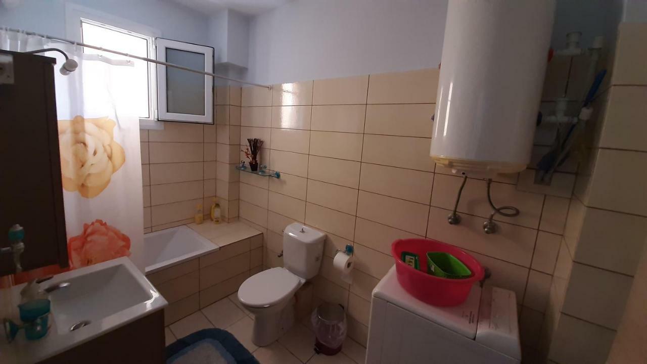 Apartment With Balcony And Parking Cavala Exterior foto